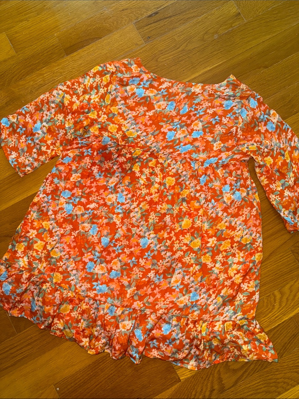 Roller Rabbit Orange Floral V‑Neck Ruffle Dress - Picture 4 of 6